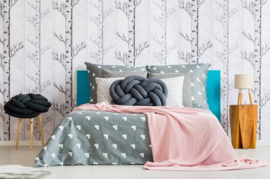 Kral Yatak düğüm yastık