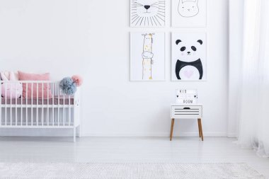 Çocuk çizimleri ile iç