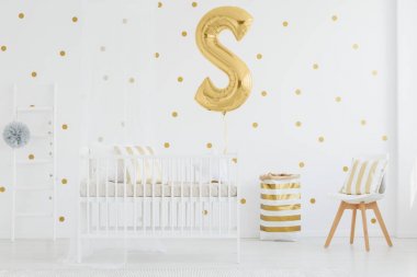 Çizgili malzeme sepeti