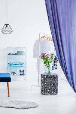 Soyunma odasında minimalizm