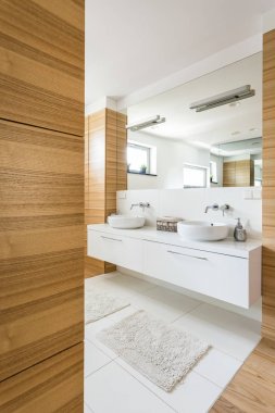 Ahşap modern versiyonu