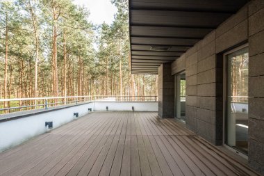 Akıllı tahta ağaçlarıyla bileşimi