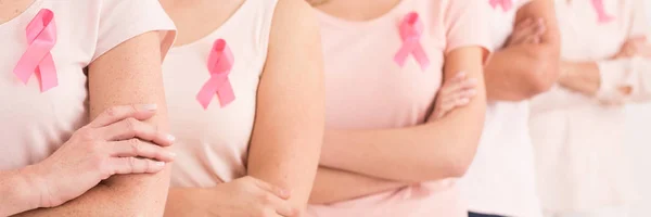 Primo piano dei nastri per il cancro al seno — Foto Stock