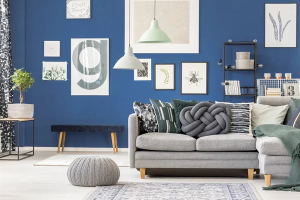 Zarif iç kadife tezgahı ile