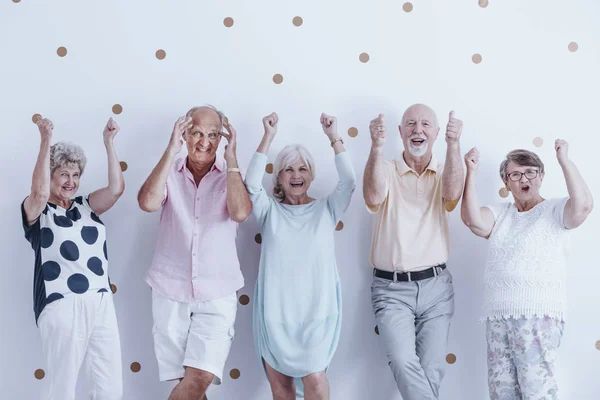 열정적인 노인의 그룹 — 스톡 사진