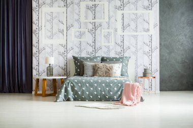 Tek renkli yatak kral yatak