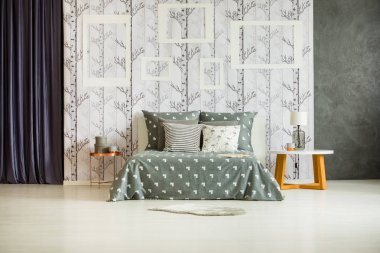 Boş çerçeve ile duvar