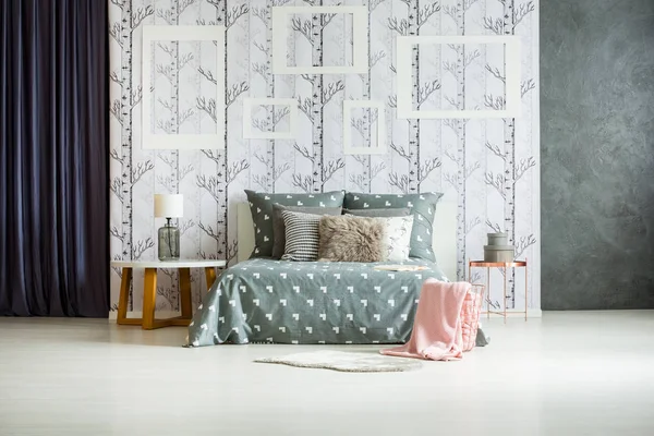 Tek renkli yatak kral yatak