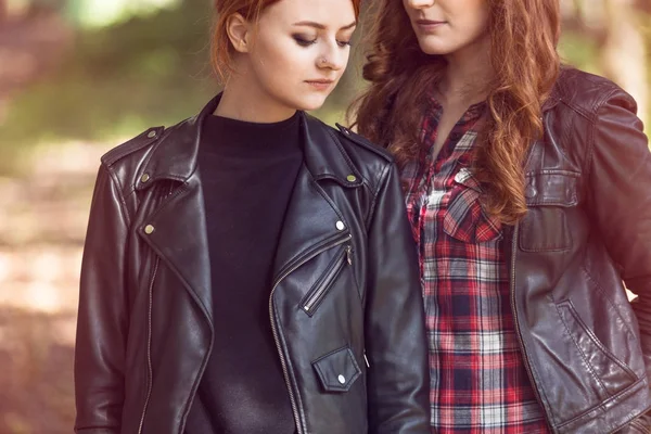 Young girls wearing leather jackets — Stock Photo, Image