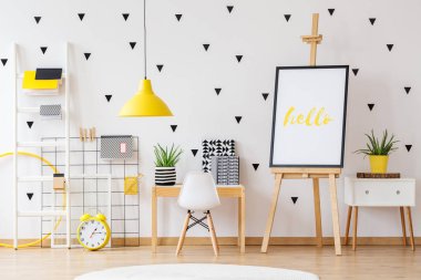 Çocuk odası ahşap şövale