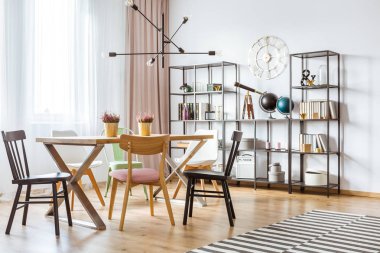 Altın yemek odası iç