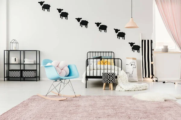 Spacious pastel bedroom interior — Stock Photo, Image