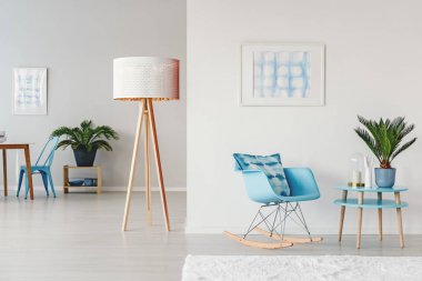 Mavi rahat oturma odası