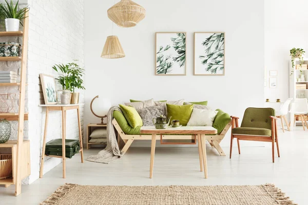 Green cozy living room — Stock Photo, Image