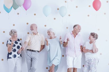 Mezuniyet yıldönümünde emekli arkadaşlar