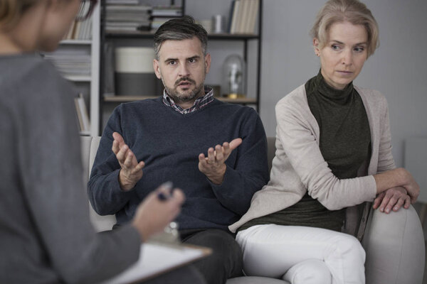 Супруги восстанавливают свои отношения
