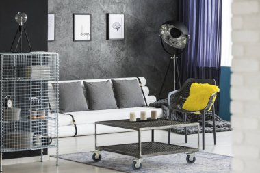 Sarı oturma odası iç