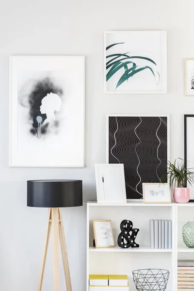 Paintings and lamp in room — Stock Photo, Image