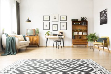 Ev-ofis ve oturma odası