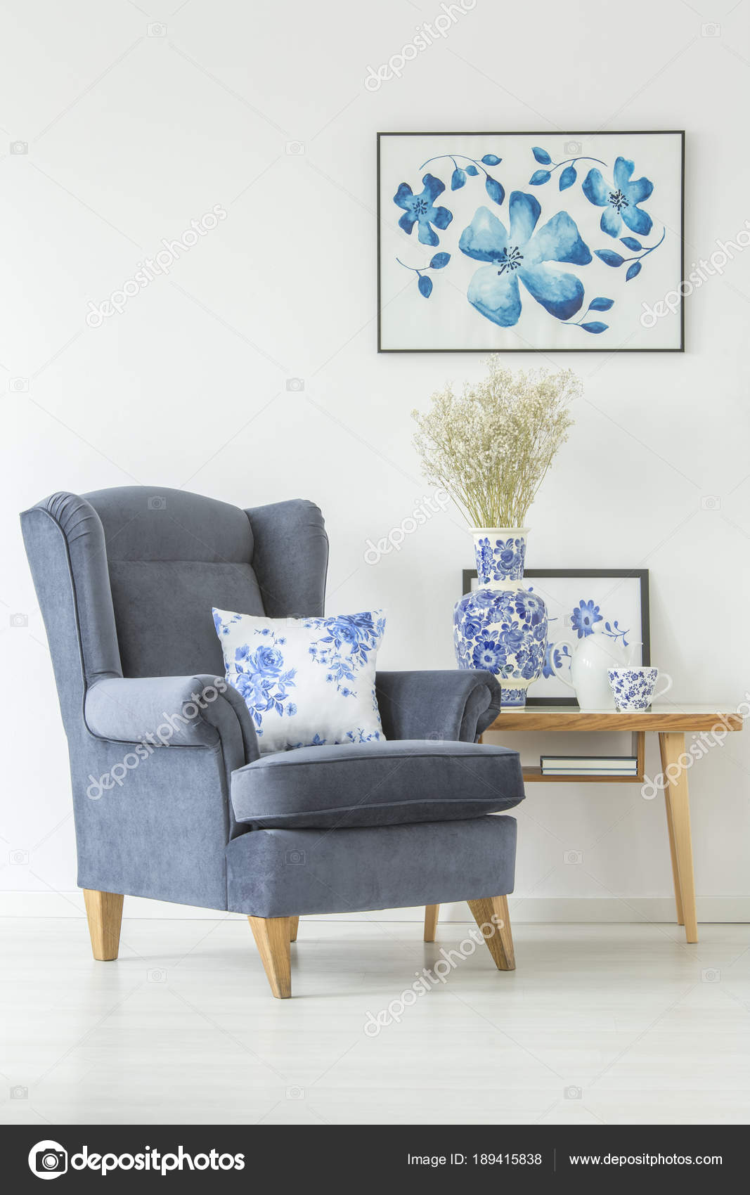 comfy armchair in white room 189415838