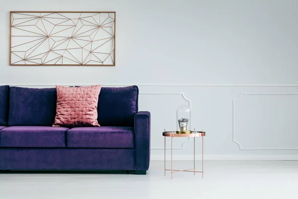 Sofa and side table — Stock Photo, Image
