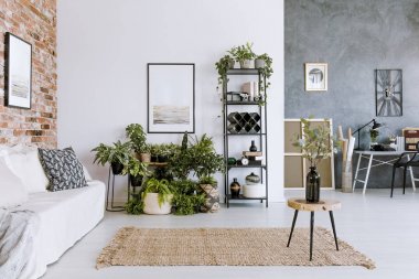 Rahat açık alan iç