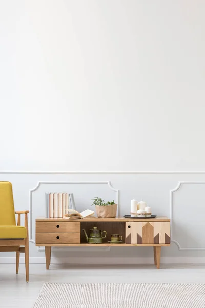 Interior minimalista de la sala — Foto de Stock