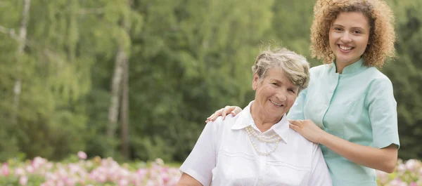 Always offering a helping hand — Stock Photo, Image