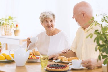 Evli çift Kahvaltı