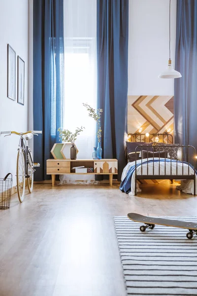 Dormitorio moderno para adolescente — Foto de Stock