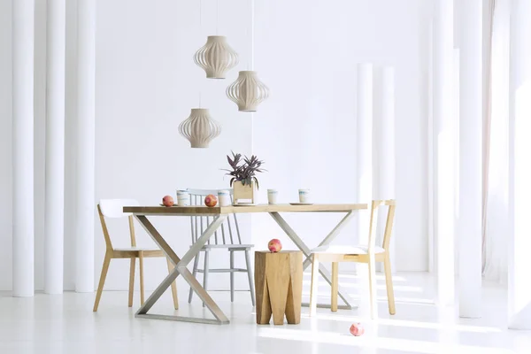 Table in dining room — Stock Photo, Image