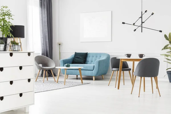 Open space grigio e blu — Foto Stock