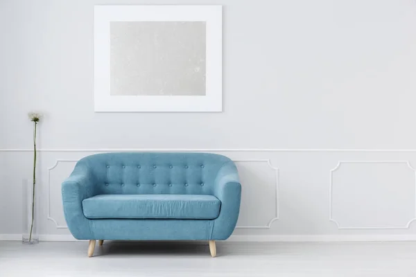 Couch im Wartezimmer — Stockfoto