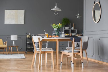 Rahat yemek odası iç