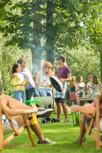 Grill party held in a park — Stock Photo, Image