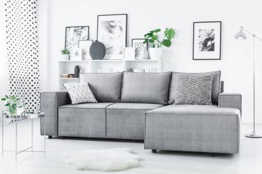 Posterler beyaz Studio
