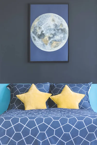 Sarı ve mavi yatak odası iç