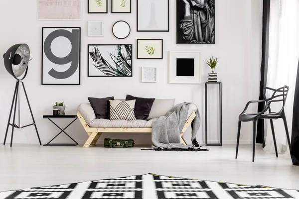 Black and white living room — Stock Photo, Image