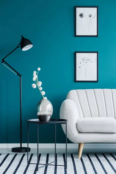 White and blue living room — Stock Photo, Image