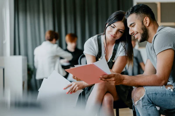 Birlikte çalışıyoruz.