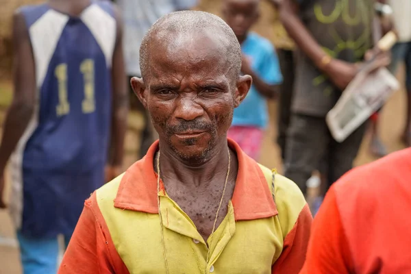 December, 2019. Africa, Uganda, scenes from African life, portrait of king, a tribe of pygmies — Stock Photo, Image