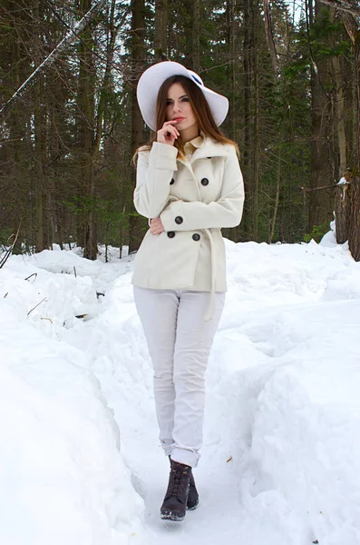 Beautiful girl in a coat — Stock Photo, Image