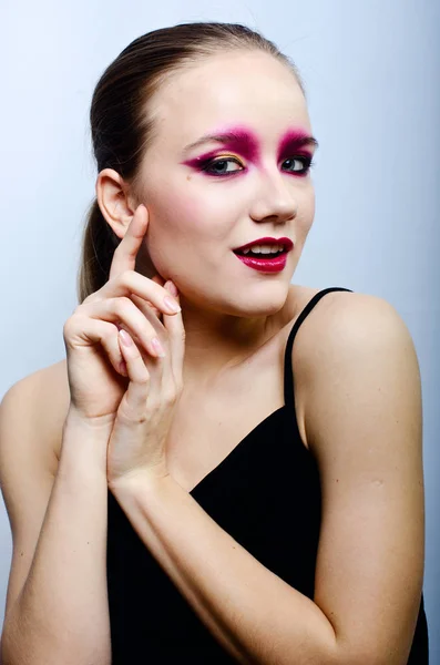Beautiful girl in a juicy makeover — Stock Photo, Image