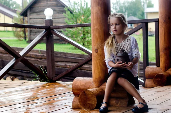 民族の生活の小さな女の子 — ストック写真