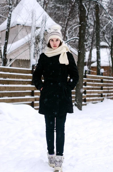 Girl Coat Winter Park — Stock Photo, Image