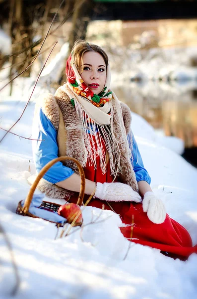 Beautiful Girl Shawl — Stock Photo, Image