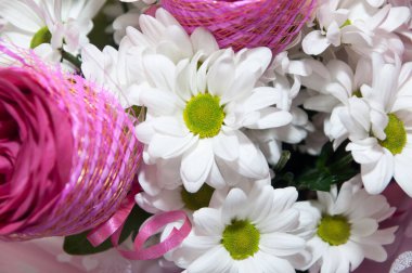 Bir buket çiçeğin kompozisyonu