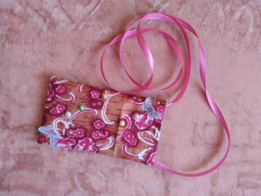 Cep telefonu kutusu için aksesuarlar