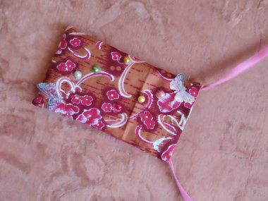 Cep telefonu kutusu için aksesuarlar