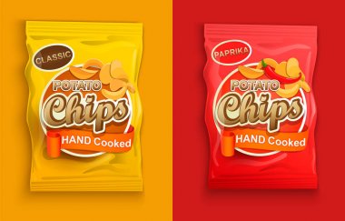 İki paket cips, klasik ve kırmızı biber ile kümesi.